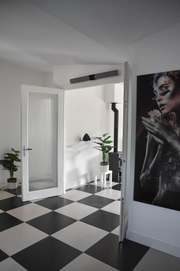 Spacious Comfort Villa Vera With Hottub Зеволде Екстериор снимка