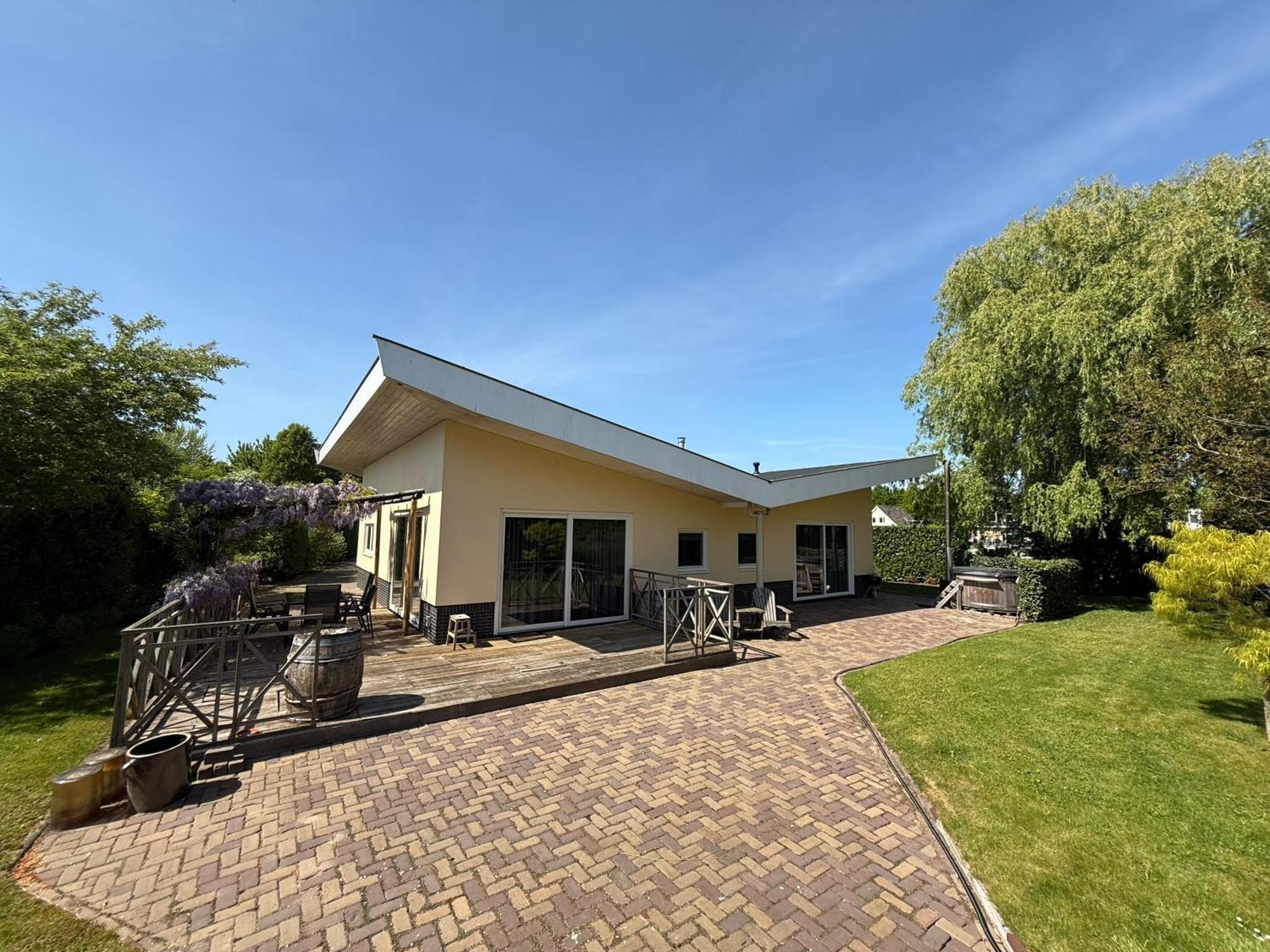 Spacious Comfort Villa Vera With Hottub Зеволде Екстериор снимка